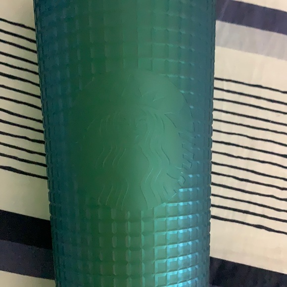 Starbucks 24oz Mountain Dew green 2022 January release cold cup - Picture 3 of 5